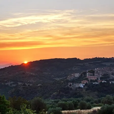 Antico Casale Pozzuolo مزرعة للإقامة Seggiano