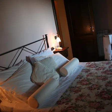 Antico Casale Pozzuolo مزرعة للإقامة *