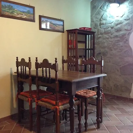 בית חווה Antico Casale Pozzuolo *